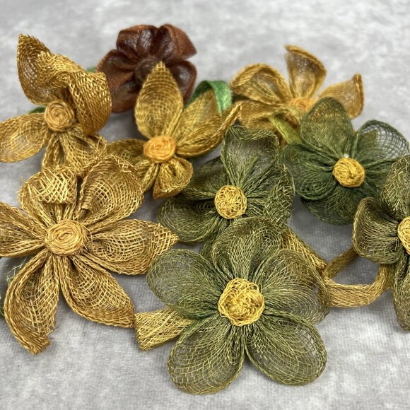 Napkin Rings Raffia Flower Fall Colors Themed Yellow Orange Set of 9 - Picture 1 of 8